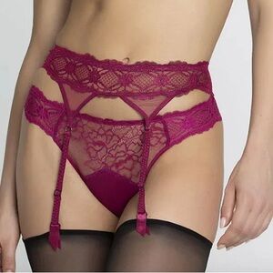 LISE CHARMEL SUBLIME EN DENTELLE SUSPENDER BELT IN FUSCHIA ACH4713 - NWT size S